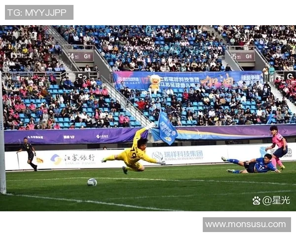 深圳足球明星盘点他们在绿茵场上的辉煌成就与影响力 深圳足球明星盘点他们在绿茵场上的辉煌成就与影响力