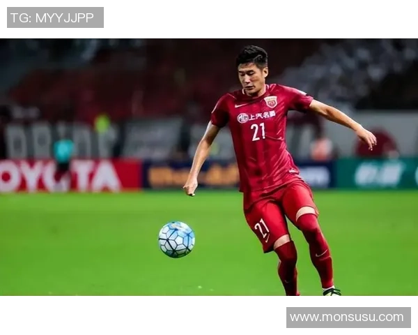 足球明星如何巧妙搭配球衣展现个人风格与球队精神 足球明星如何巧妙搭配球衣展现个人风格与球队精神